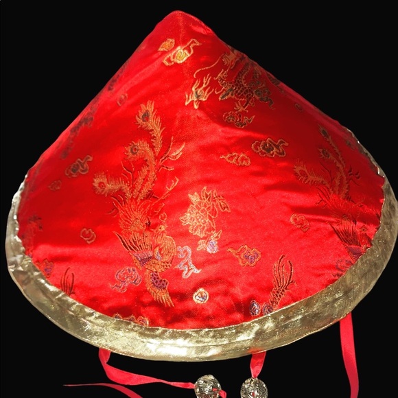 Hats and accessories - Picture 1 of 16